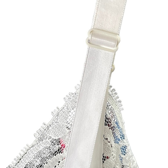 MOVIE Star Vintage Delicate Lace Trim Full Slip Chemise Dress Size 34 - Picture 5 of 8